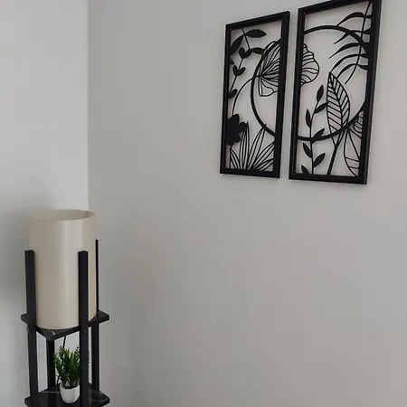 Black & White Apartment