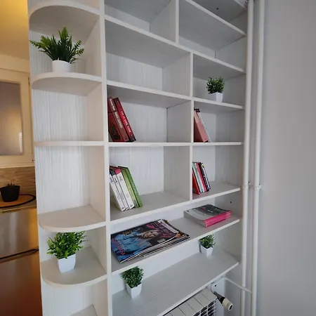 Apartament Black & White *