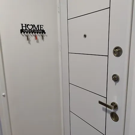 Apartament Black & White *